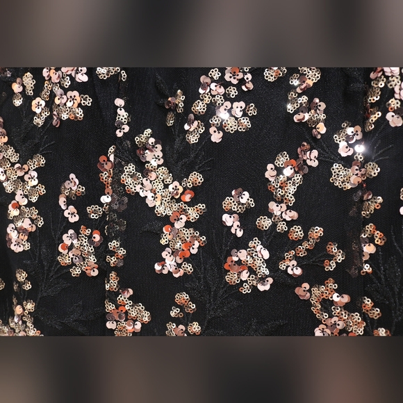 Alex Evenings Sequin Lace Cocktail Dress - Picture 4 of 11